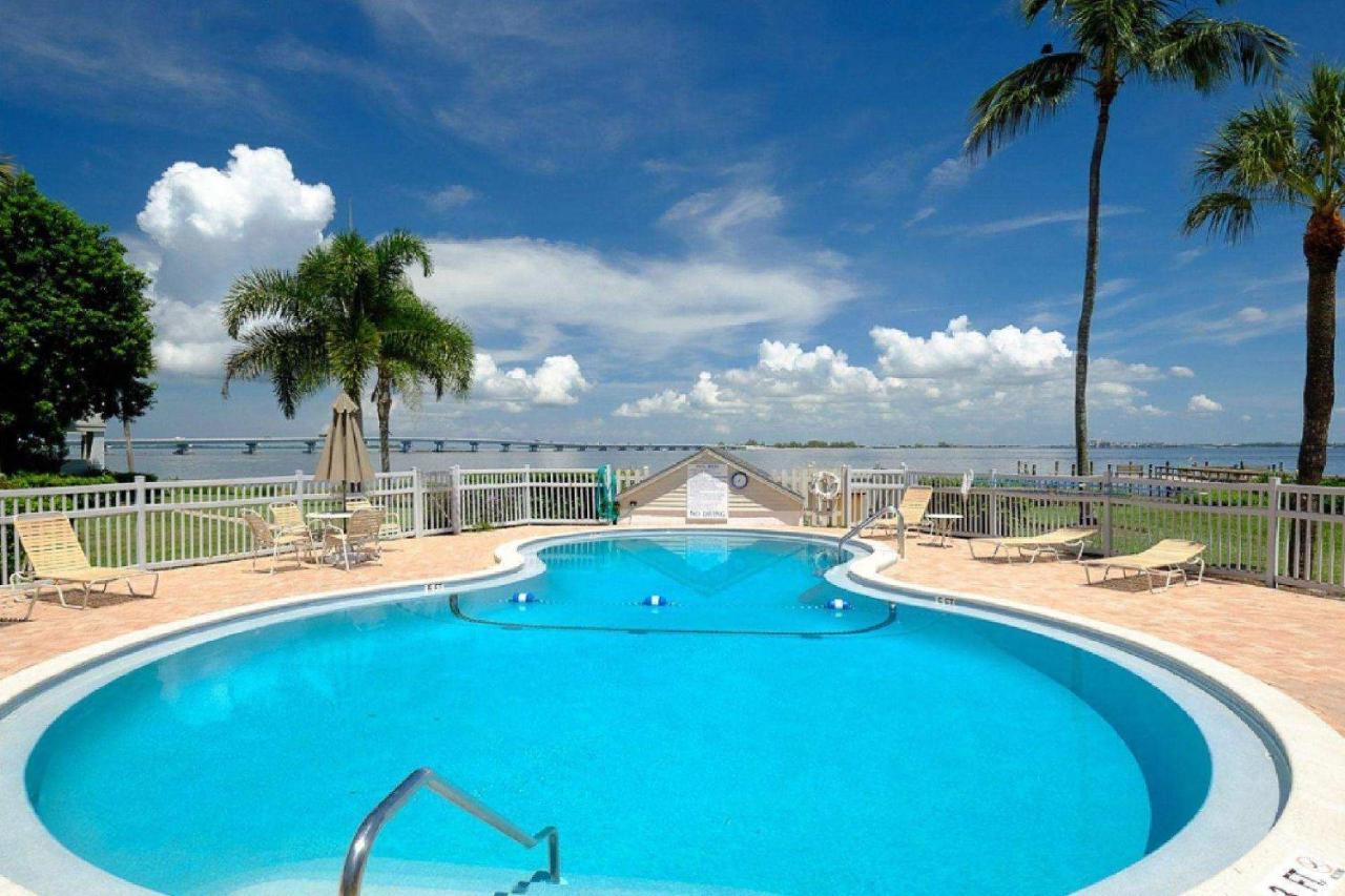 Mariner Pointe Villa Sanibel Exterior foto